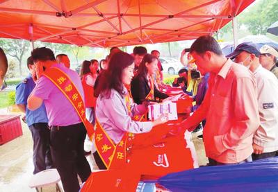 忻州经济开发区举办“安全生产宣传咨询日”活动，筑牢高质量发展安全基石